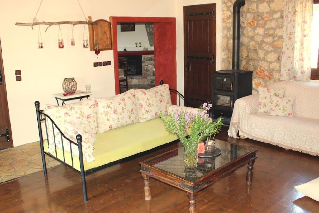 Fragosiko - Rustic Retreat In Kefalonia อาร์กอสโตลี ภายนอก รูปภาพ